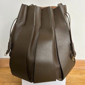 New ULLA JOHNSON SS22 Lotus Pleated Leather Bucket bag